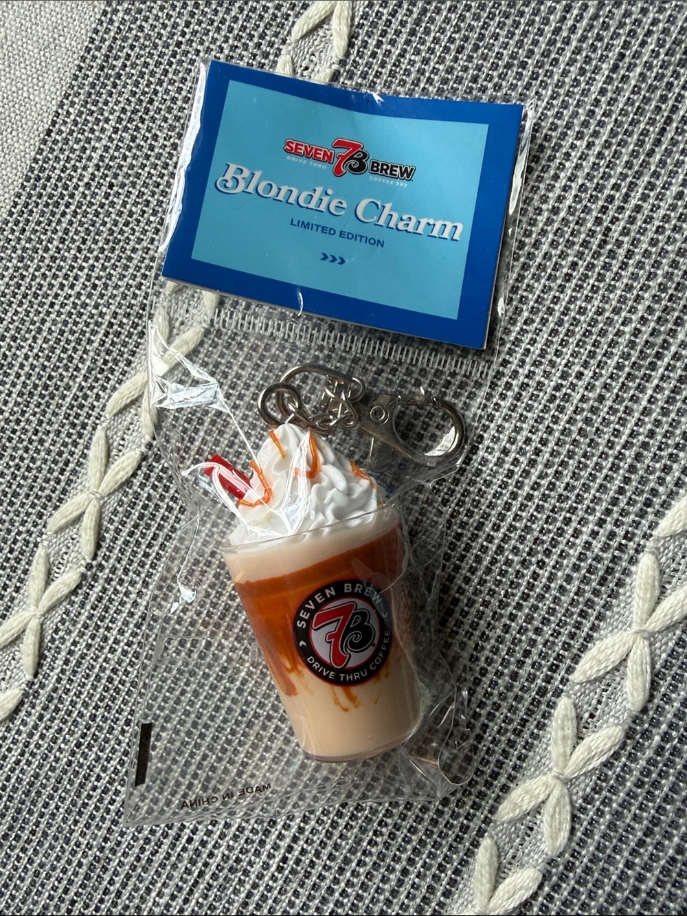 7 Brew Blondie Charm Keychain Limited Edition